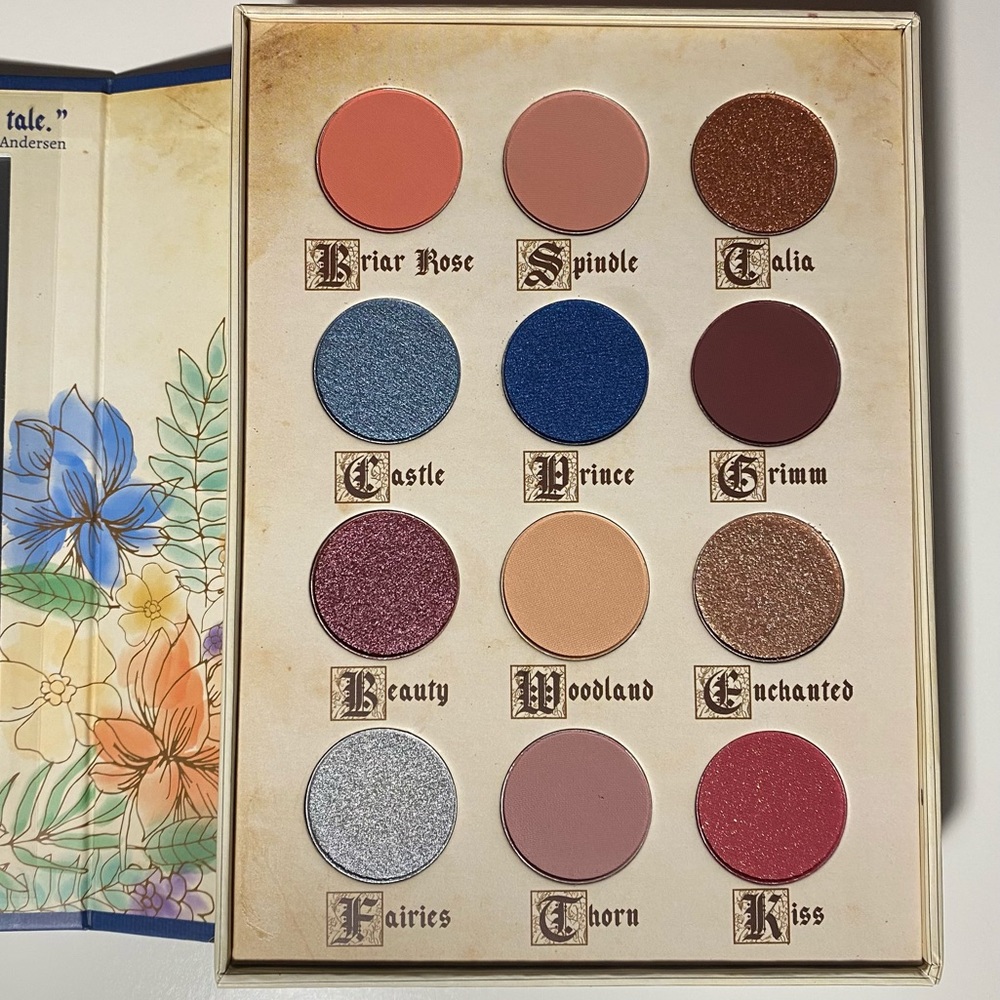 Fairy Tales Little Briar Rose eyeshadow palette